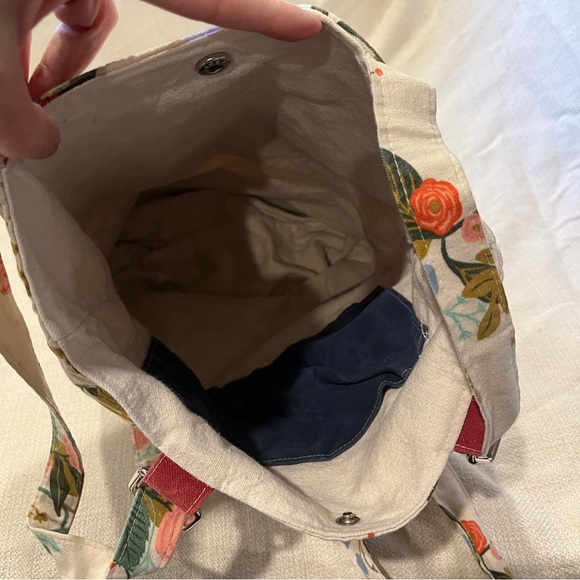 Floral Canvas Backpack/Napsack - Picture 3 of 7